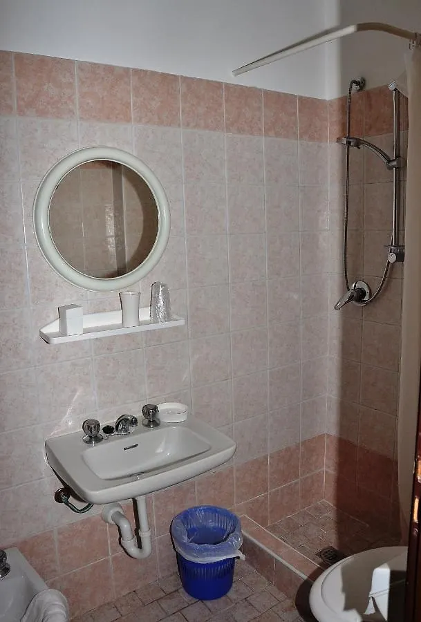 Altro Hotel Bellaria-Igea Marina 3*,