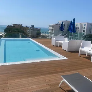 Hotel Eugenia ***